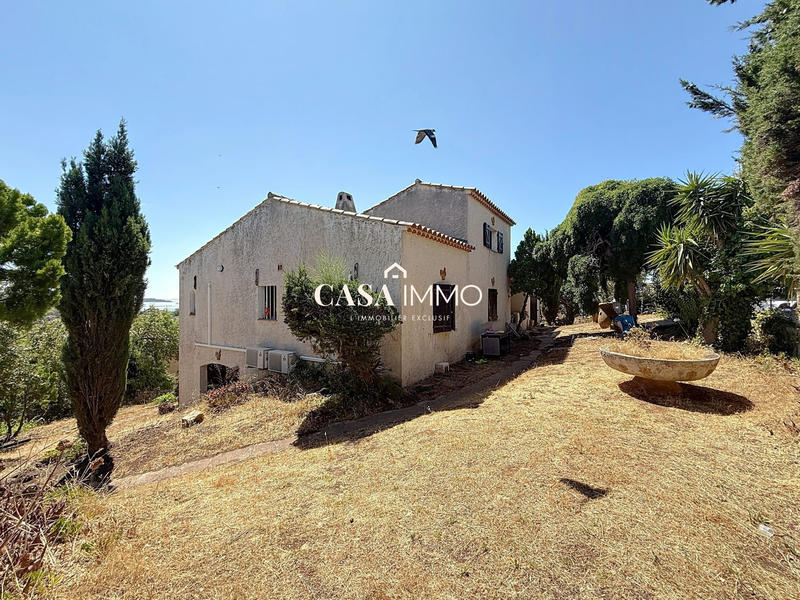 Maison ancienne - 144 m² - 5 pièces