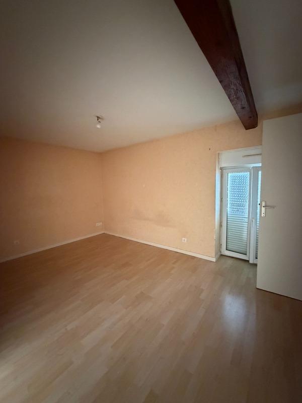 Maison - 200 m² - 8 pièces