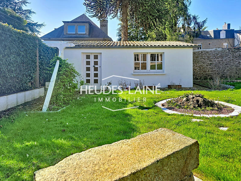 Maison - 197 m² - 8 pièces