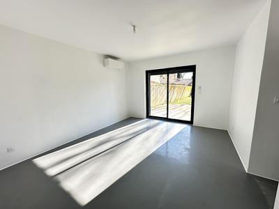 Maison de ville - 225 m² - 8 pièces