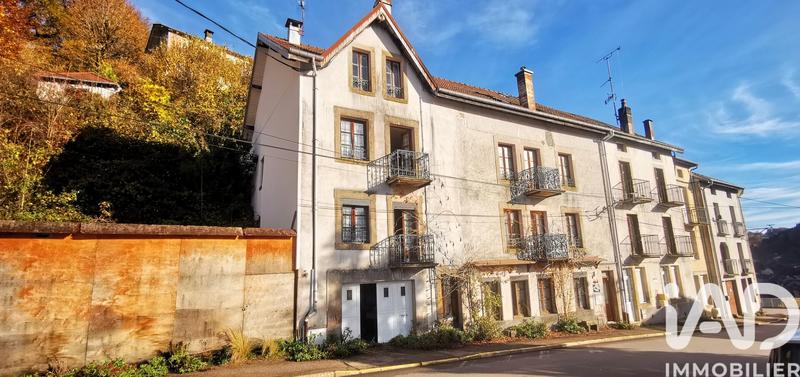 Maison - 237 m² - 10 pièces