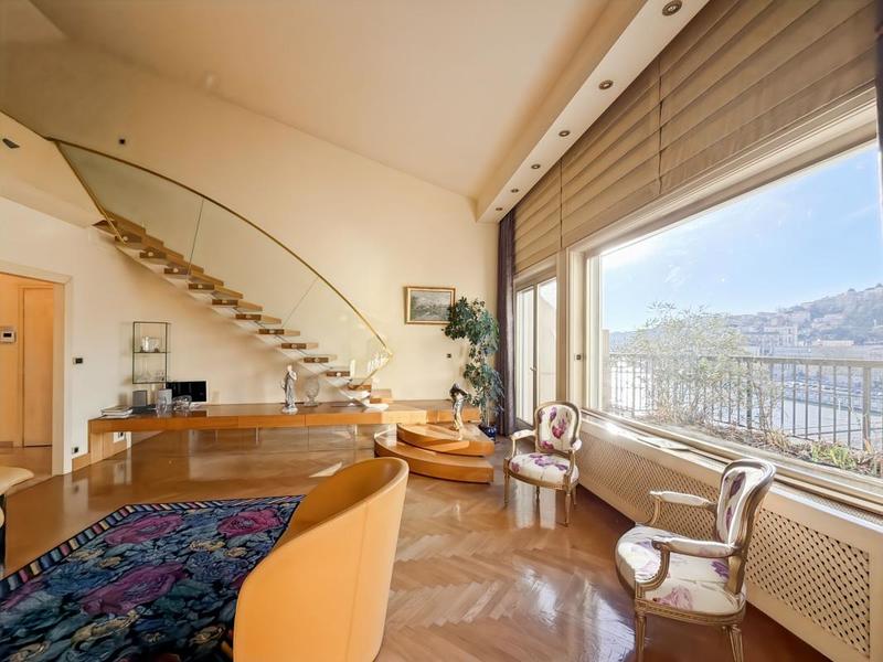 Duplex - 222 m² - 4 pièces