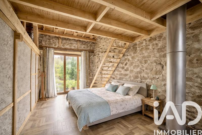 Maison de ville - 160 m² - 4 pièces