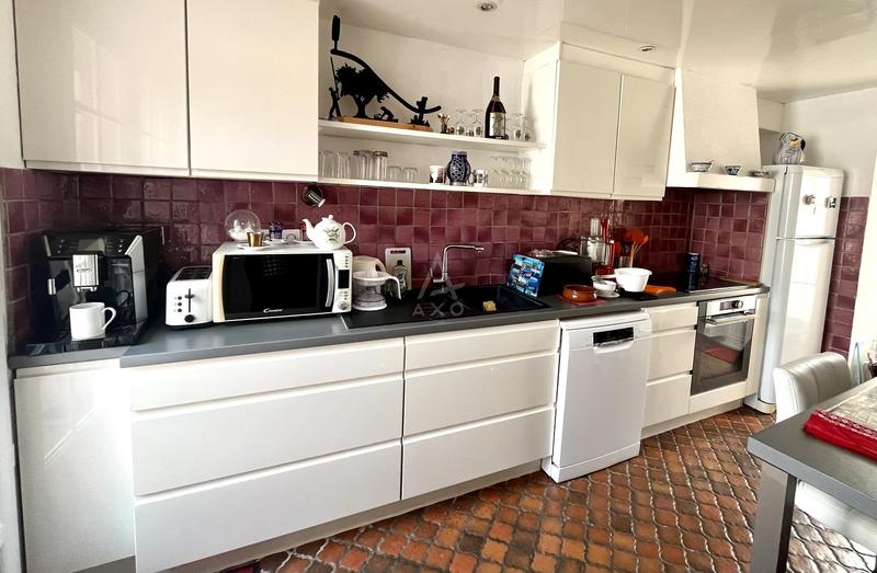 Maison - 145 m² - 7 pièces