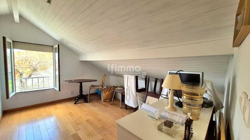 Maison - 110 m² - 6 pièces