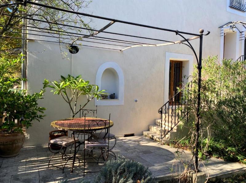 Villa - 217 m² - 8 pièces