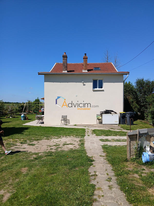 Maison - 106 m² - 6 pièces