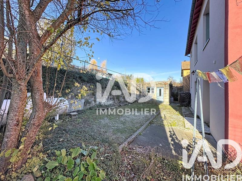 Maison - 170 m² - 8 pièces