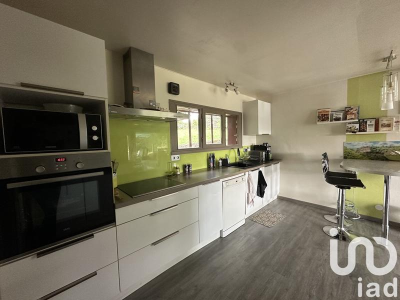 Maison - 176 m² - 7 pièces