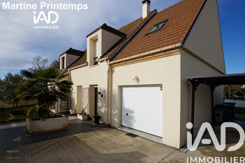 Maison - 141 m² - 8 pièces