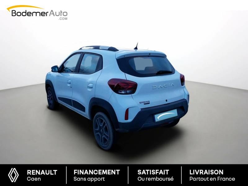 Dacia Spring Essential -23b