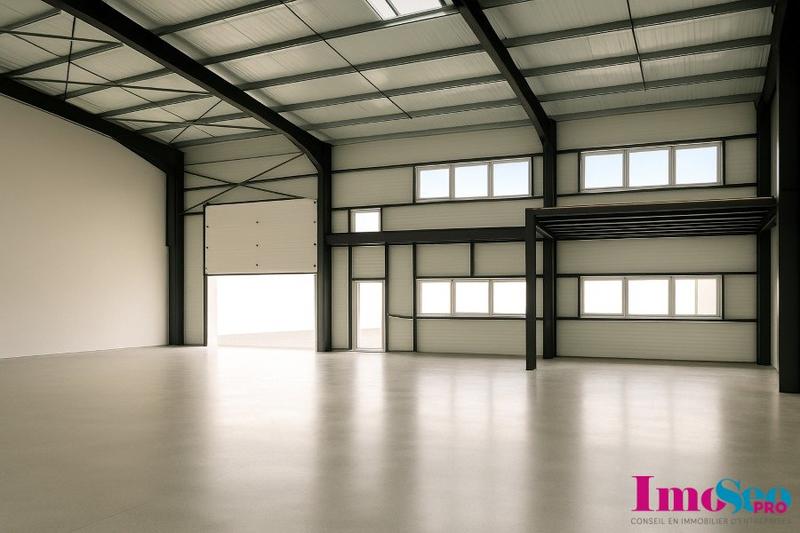 Local d'activité / Entrepôt - 382 m²
