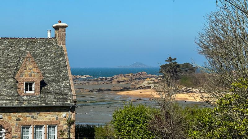 Maison traditionnelle - 160 m² - 6 pièces