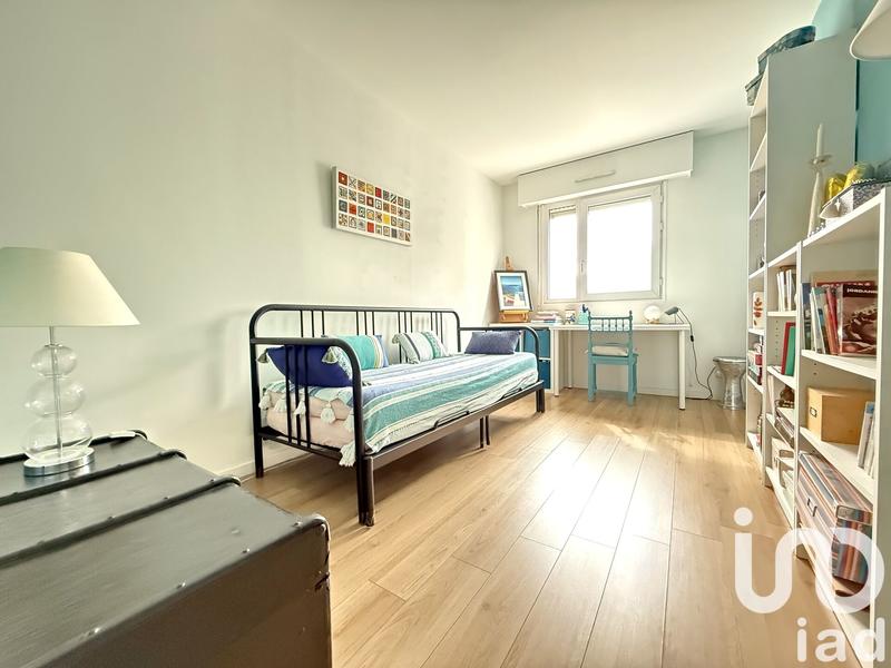 Appartement - 96 m² - 4 pièces