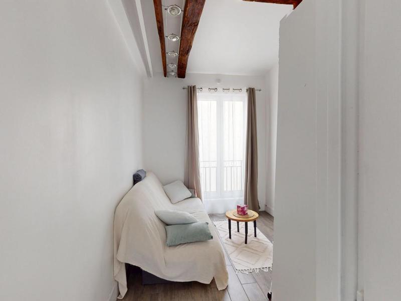 Studio - 15 m² - 1 pièce