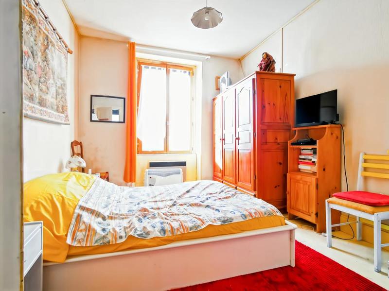 Maison - 94 m² - 5 pièces