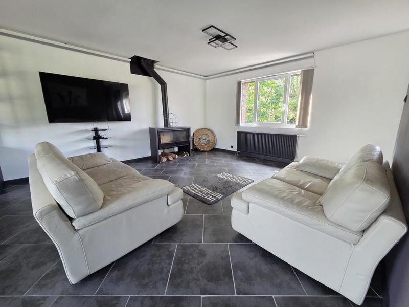 Pavillon - 142 m² - 8 pièces