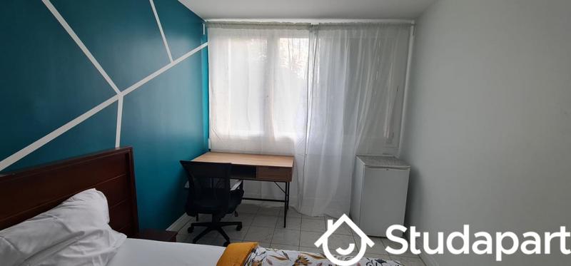 Chambre - 14 m² - 1 pièce