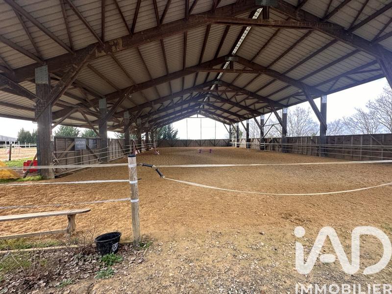 Maison - 226 m² - 7 pièces