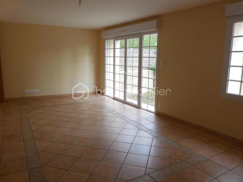 Maison en pierre - 148 m² - 6 pièces