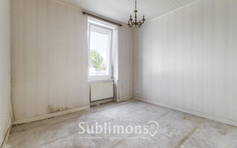 Maison traditionnelle - 91 m² - 5 pièces