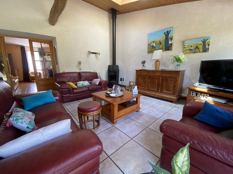 Maison - 200 m² - 6 pièces