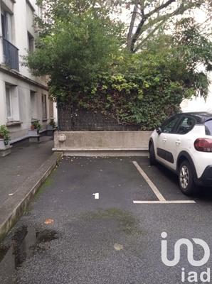 Parking - 12 m²