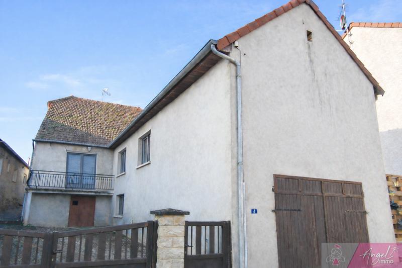 Maison de village - 110 m² - 5 pièces