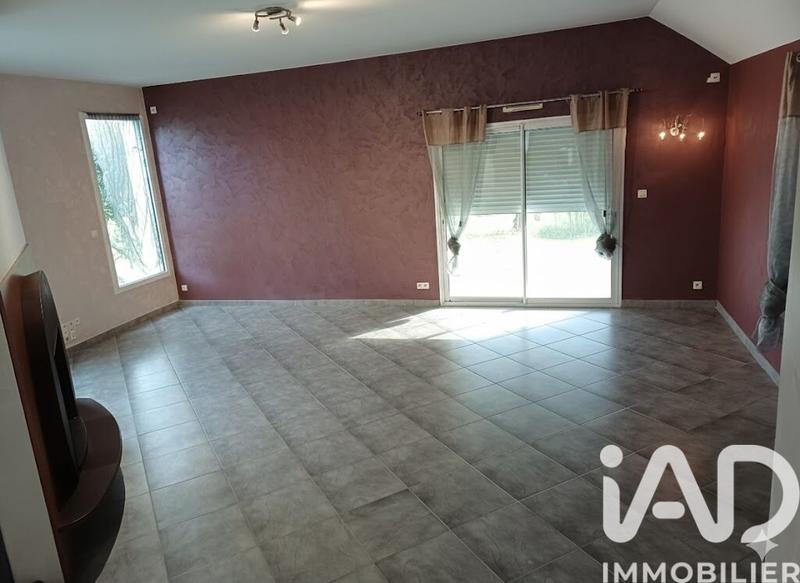 Maison - 211 m² - 6 pièces