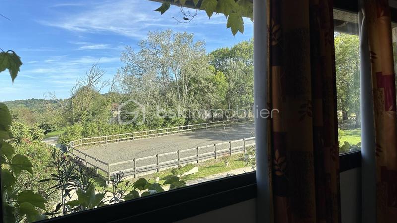 Maison de domaine équestre - 380 m² - 11 pièces