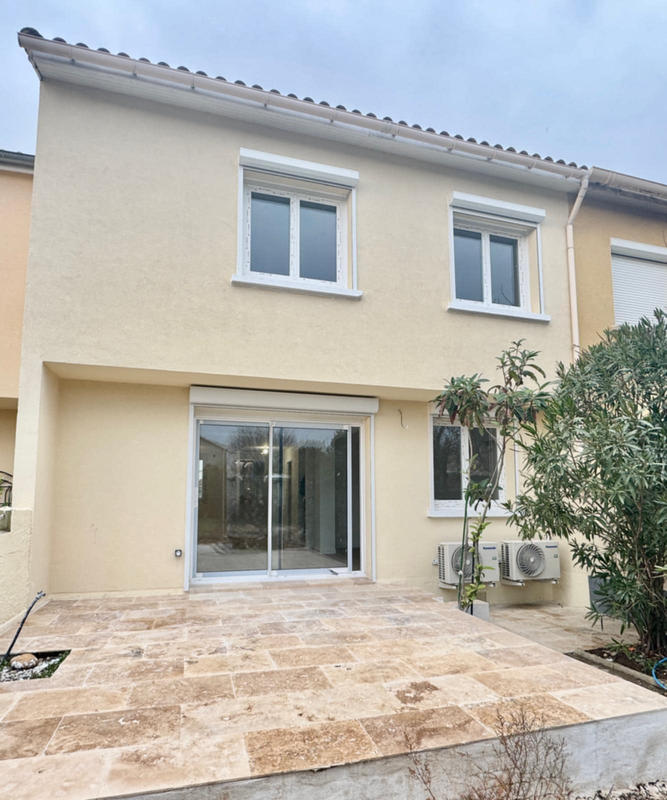 Maison - 97 m² - 5 pièces