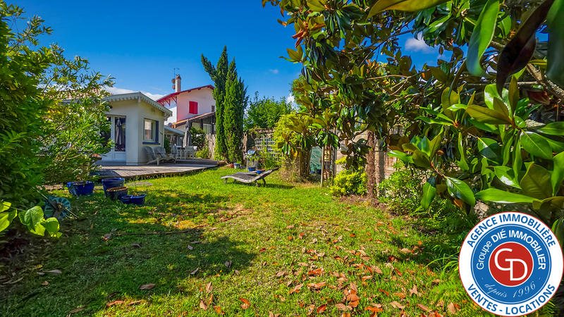 Maison - 170 m² - 7 pièces