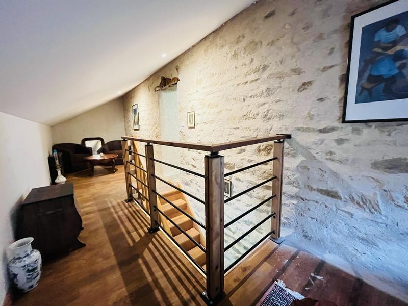 Maison ancienne - 110 m² - 3 pièces