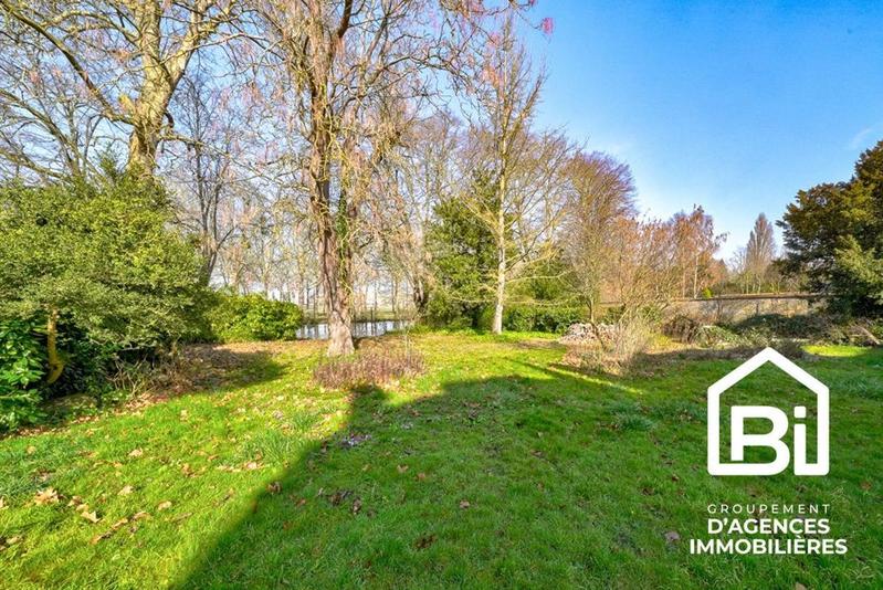 Maison - 427 m² - 14 pièces