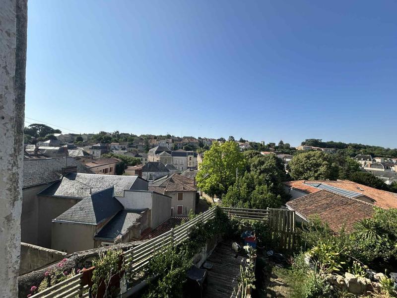 Maison en pierre - 124 m² - 4 pièces