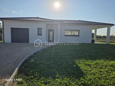 Maison - 139 m² - 5 pièces