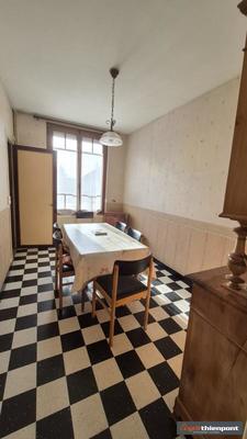 Maison - 90 m² - 4 pièces