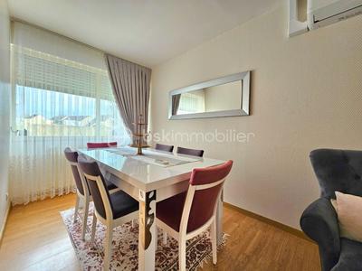 Maison - 105 m² - 6 pièces