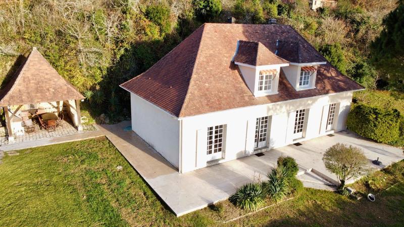 Maison - 127 m² - 4 pièces