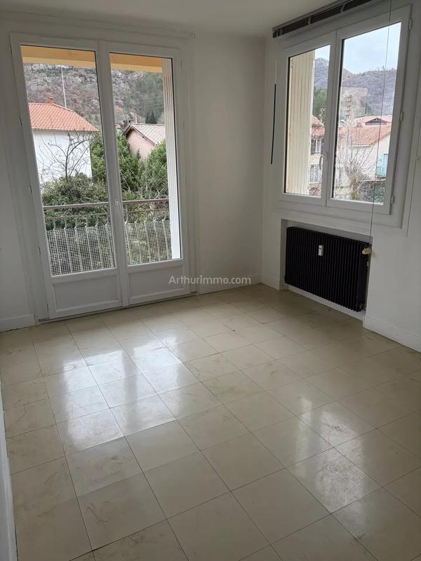 Appartement - 89 m² - 4 pièces