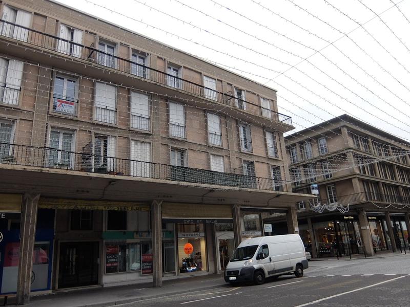 Appartement - 126 m² - 6 pièces