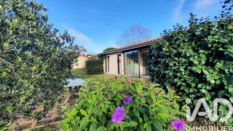 Maison - 104 m² - 5 pièces