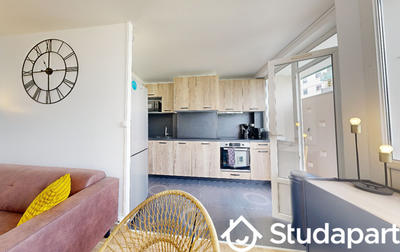 Chambre - 9 m² - 1 pièce