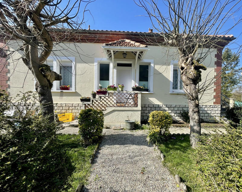 Maison traditionnelle - 70 m² - 4 pièces