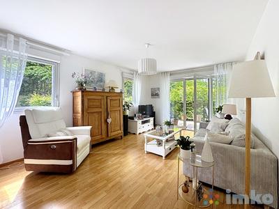 Appartement - 81 m² - 4 pièces