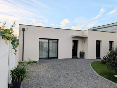 Maison contemporaine - 124 m² - 6 pièces