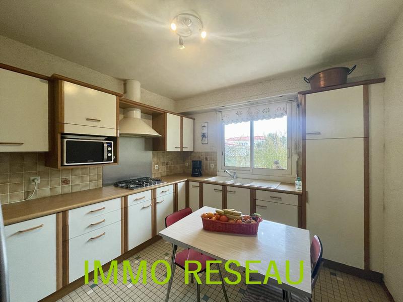 Maison - 171 m² - 6 pièces