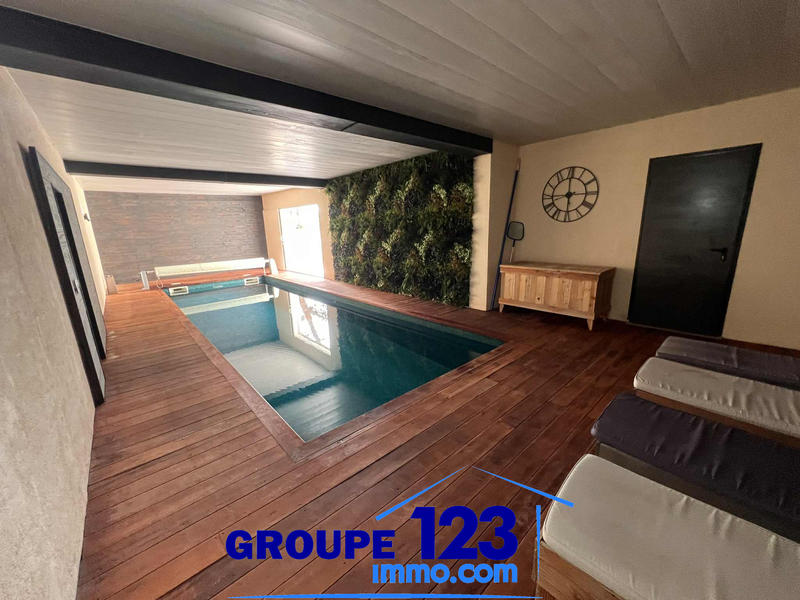 Maison - 160 m² - 6 pièces