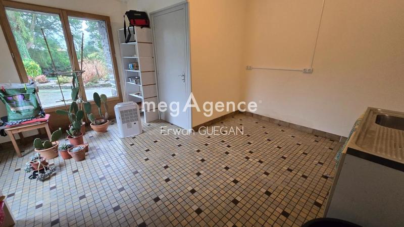 Maison - 393 m² - 14 pièces