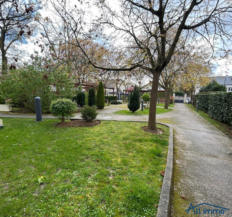 Appartement - 64 m² - 2 pièces